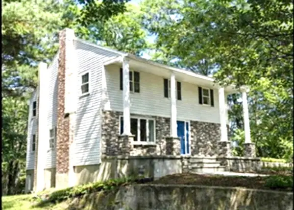 5 Spring Road, Middleton, MA 01949