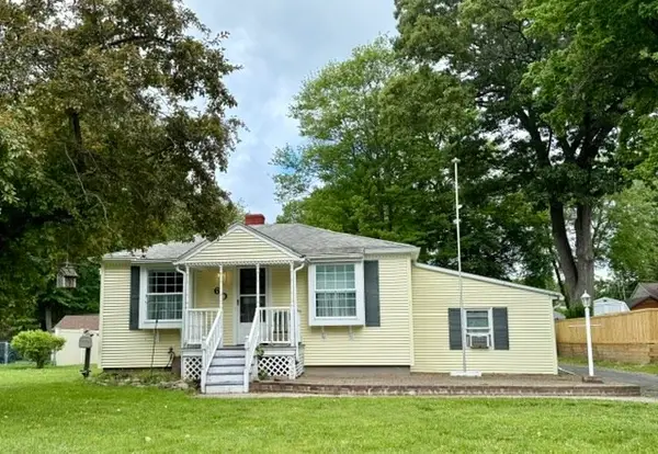 60 Silver Lake, Agawam, MA 01001