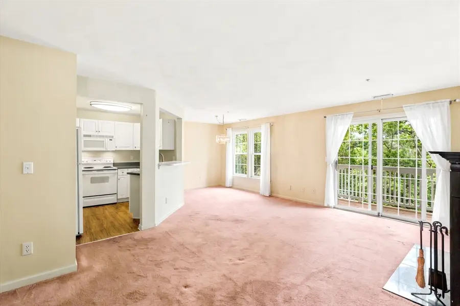 1 Riverview Blvd #2-212, Methuen, MA 01844 - #2