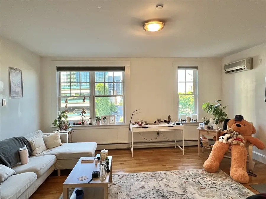 432 Norfolk Street #4C, Somerville, MA 02143 - #2