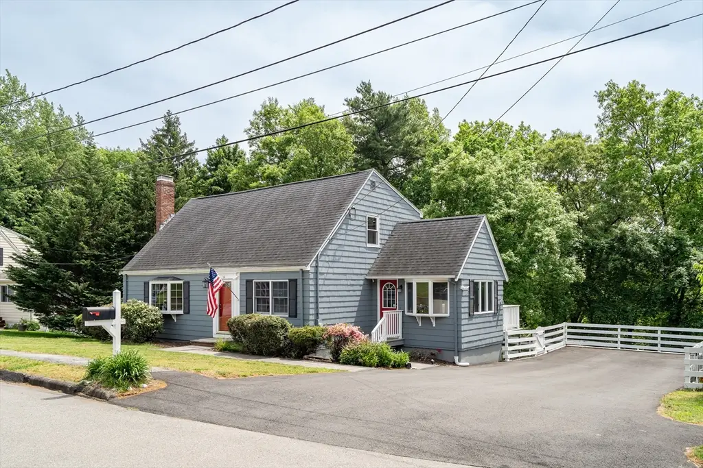 14 Otis Street, Woburn, MA 01801 - #1