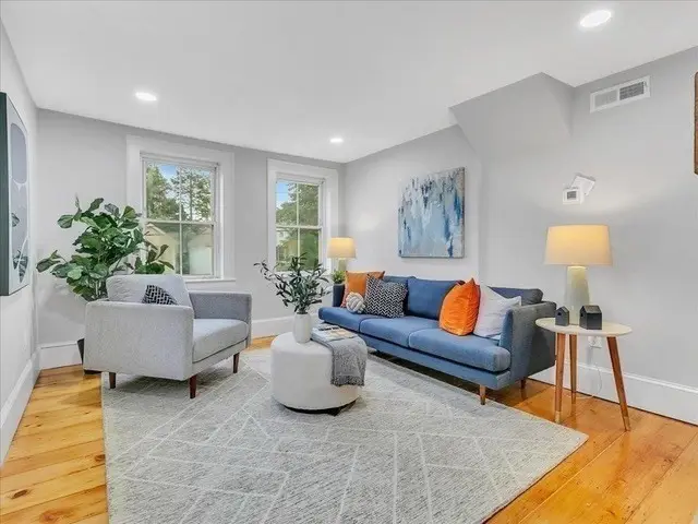 42 School St #2, Salem, MA 01970 - #3
