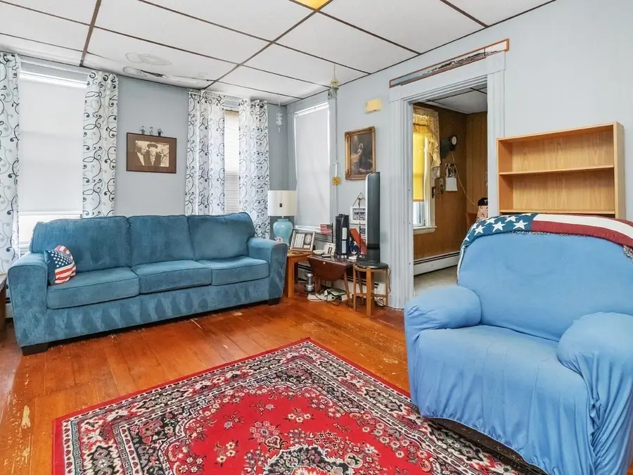 102-104 Harvard Street, Waltham, MA 02453 - #3