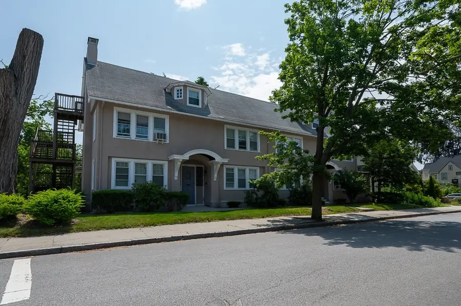 14-16 Dean St, Worcester, MA 01609 - #3