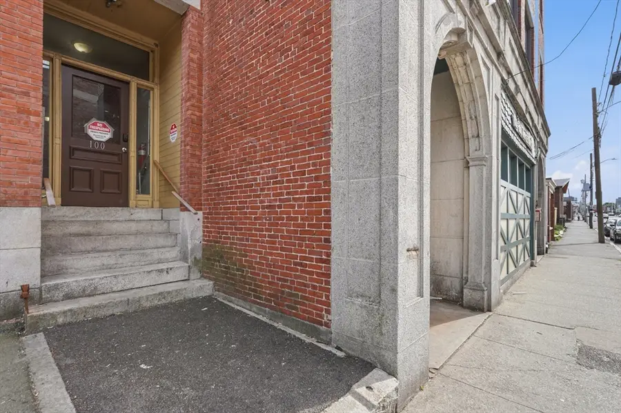 100 Appleton St, Lowell, MA 01852 - #3