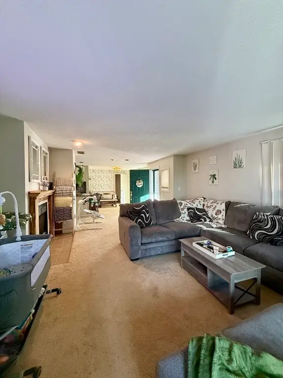 1810 Highland Ave #4A, Fall River, MA 02720 - #3