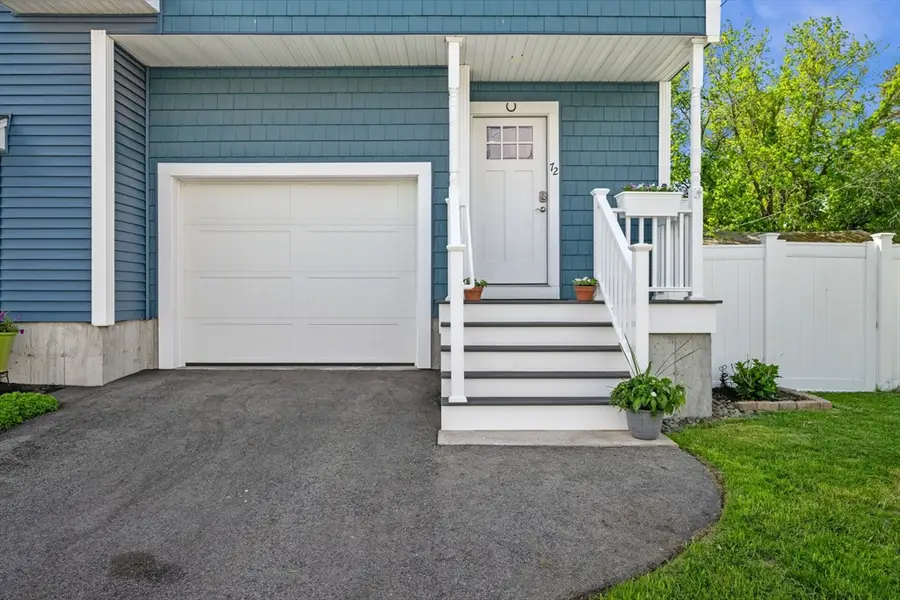 72 Manchester St #72, Lowell, MA 01852 - #2