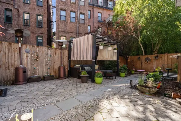 290 Columbus Ave #1, Boston, MA 02116