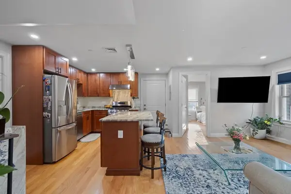 6 Nelly St #3, Wakefield, MA 01880