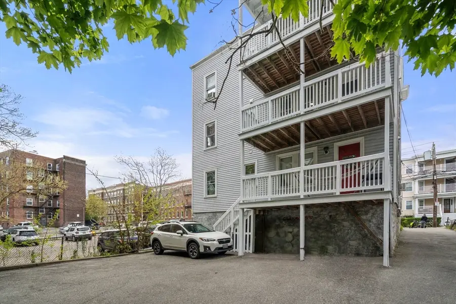 19 Claymoss Rd, Boston, MA 02135 - #3