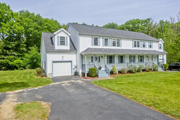 28 Sullivan Blvd #A, Oxford, MA 01540