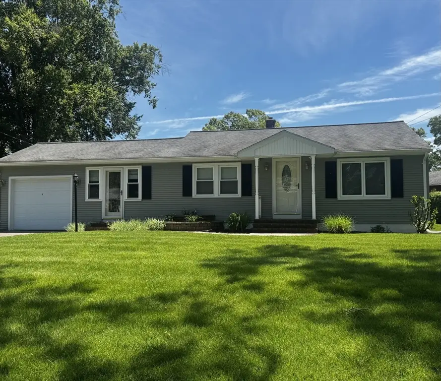 10 Benger Ave, South Hadley, MA 01075 - #2