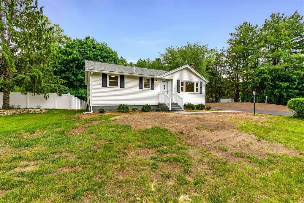 167 Center St, Groveland, MA 01834 - #1
