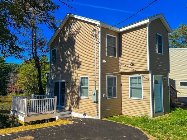 14 Hillside Rd, Northborough, MA 01532
