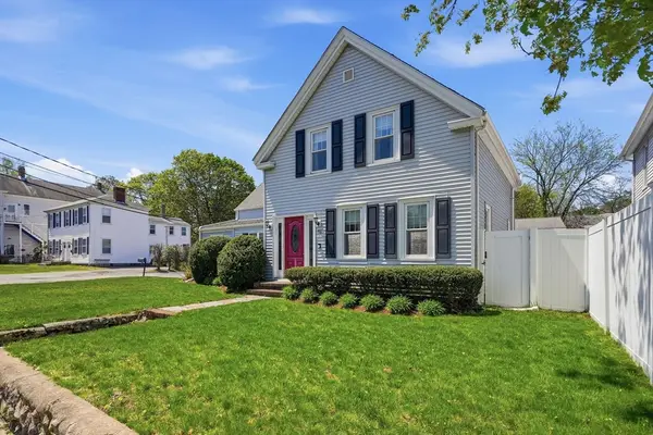 31 Walnut St., Dedham, MA 02026