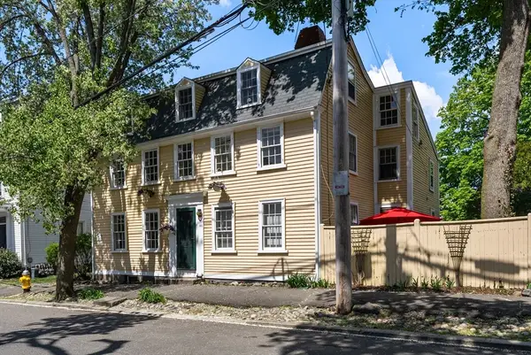 180 Federal St, Salem, MA 01970