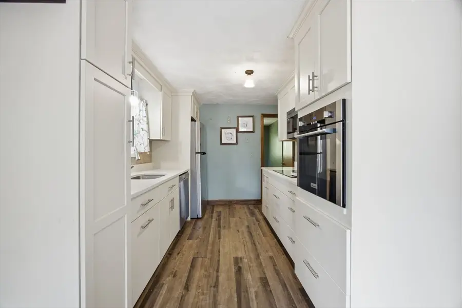 7 Buzzards Bay Dr, Plymouth, MA 02360 - #3