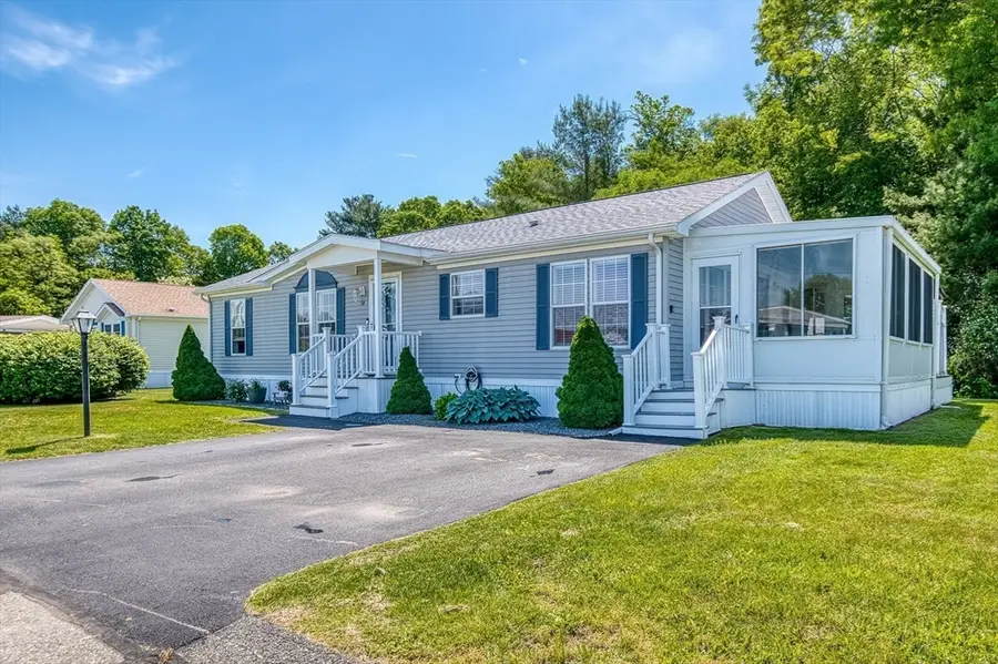 54 Georges Loop, Raynham, MA 02767 - #2