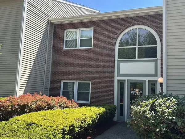 19 Rose Ct #19, Norwood, MA 02062