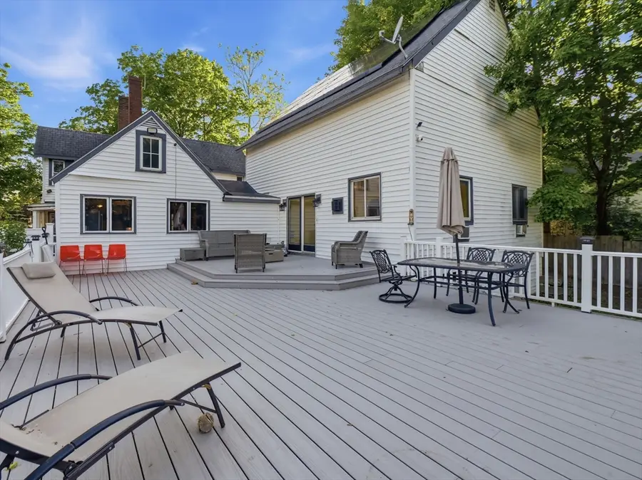 9 Turnpike Rd, Townsend, MA 01469 - #2