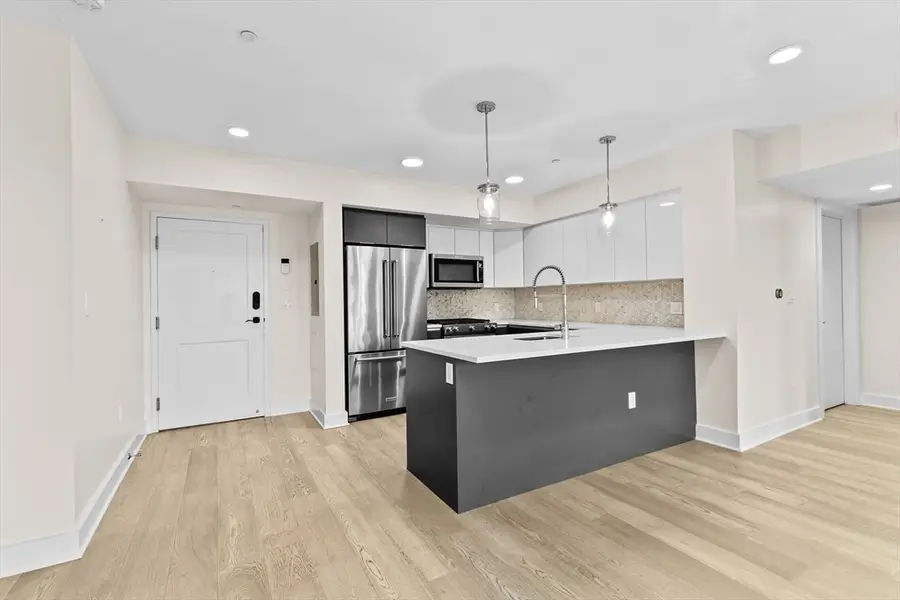 85 Willow Ct #302, Boston, MA 02125 - #3