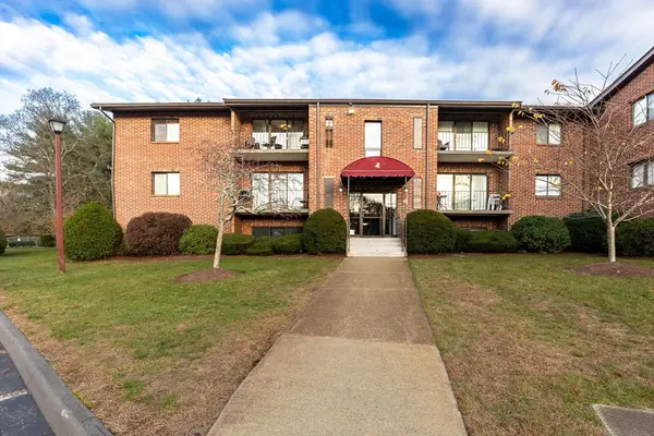 221 Oak Street #4-31, Brockton, MA 02301