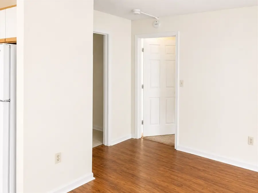 10 Rutledge St #1B, Worcester, MA 01604 - #3