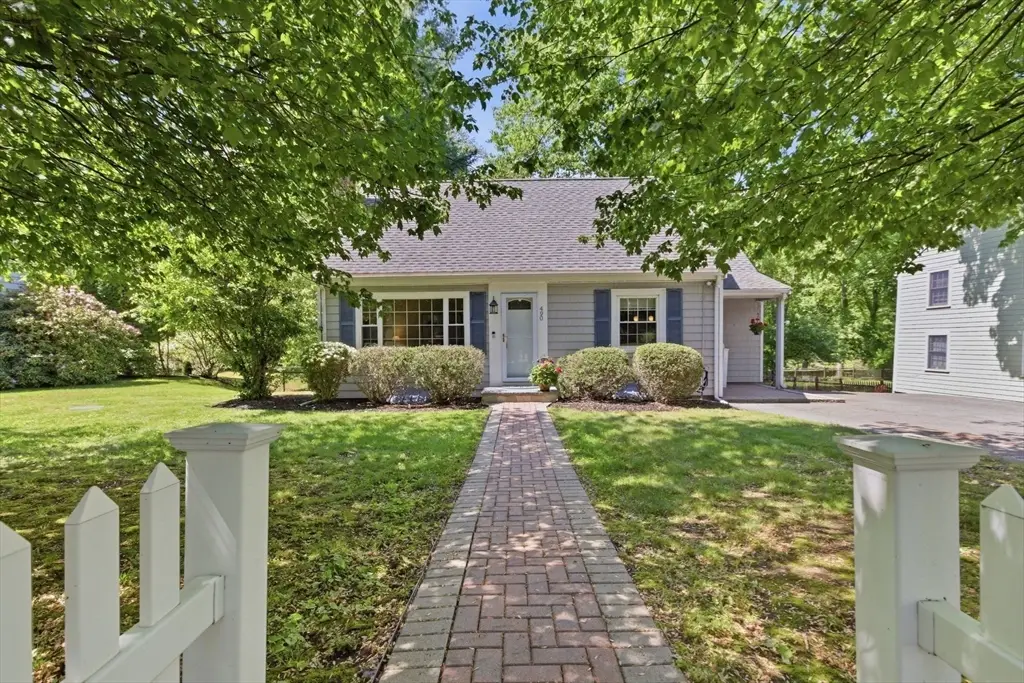 490 Main Street, Lynnfield, MA 01940 - #1