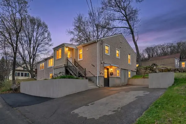 204 Talcott St, Woonsocket, RI 02895