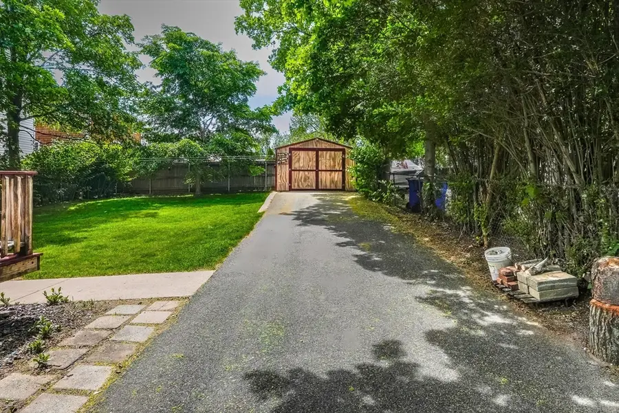 217 Brayton Ave, Fall River, MA 02721 - #2