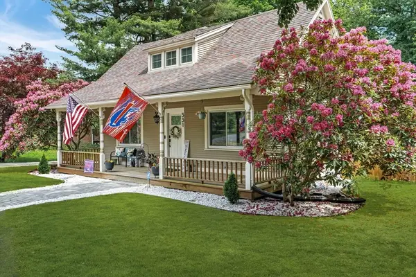 331 Elm St, East Longmeadow, MA 01028