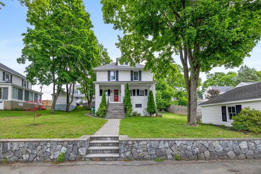 15 Ellis St, Woburn, MA 01801 - #2