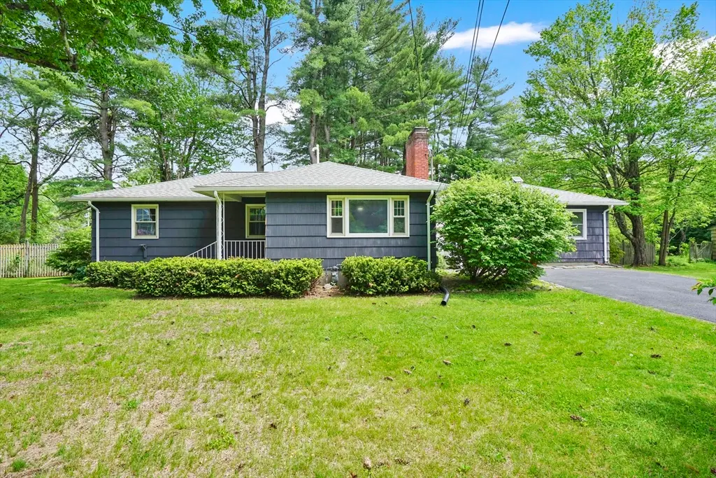 71 Leonard St, Leeds, MA 01053 - #1