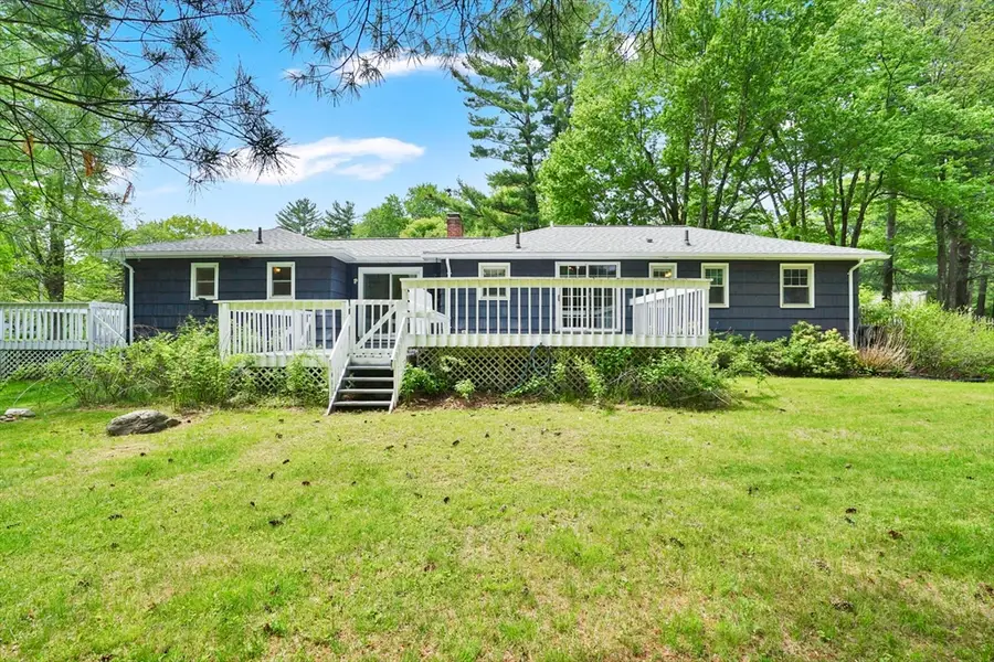 71 Leonard St, Leeds, MA 01053 - #2