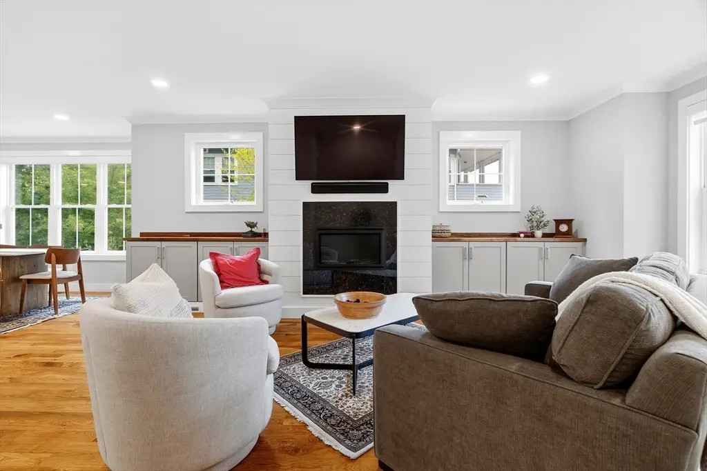26 Neponset Ave, Boston, MA 02131 - #1