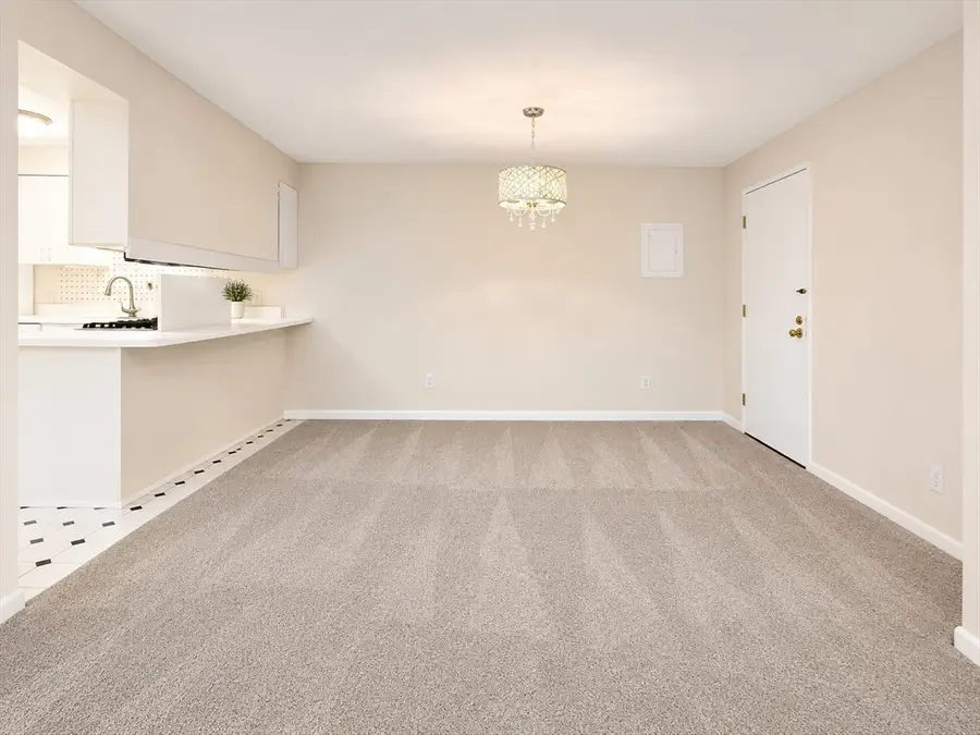 1461 Pawtucket Blvd #3-5, Lowell, MA 01854 - #3