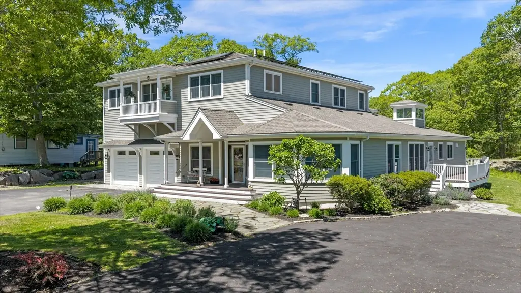 9 Oxford Rd, Gloucester, MA 01930 - #1