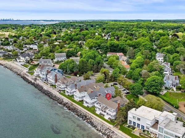 30 Preston Ct #30, Swampscott, MA 01907