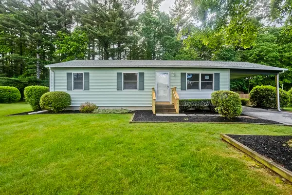 276 Spikenard Cir, Springfield, MA 01129