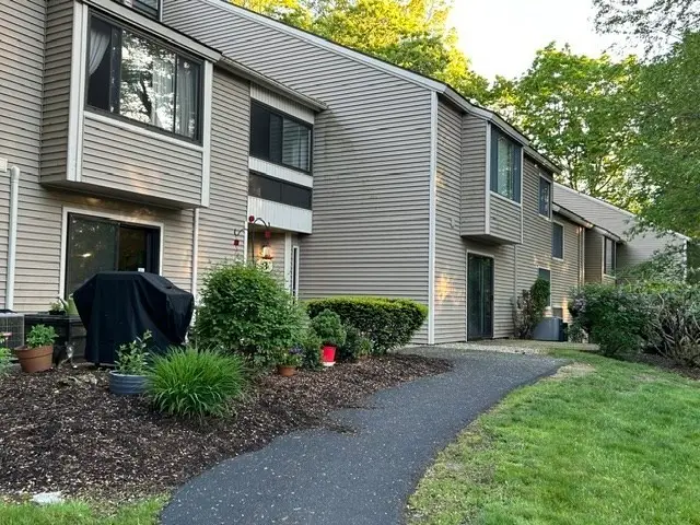 3 Thayer Pond Drive #17, North Oxford, MA 01537 - #3