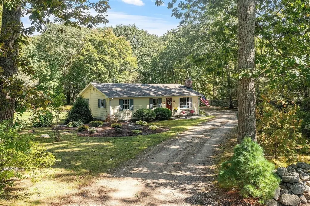 25 Old Coach Rd, Barre, MA 01005 - #1