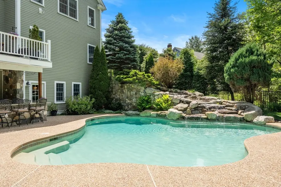 9 Freedom Dr, North Reading, MA 01864 - #2