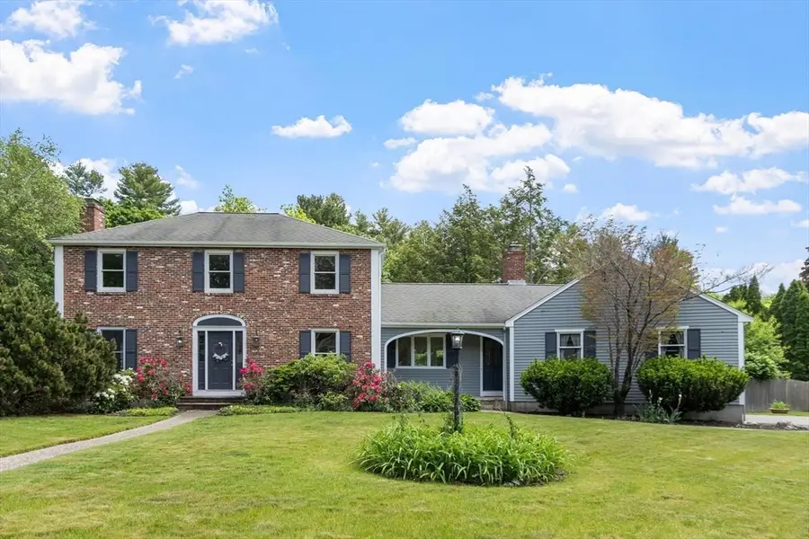 2 Rourke Lane, Lynnfield, MA 01940 - #2