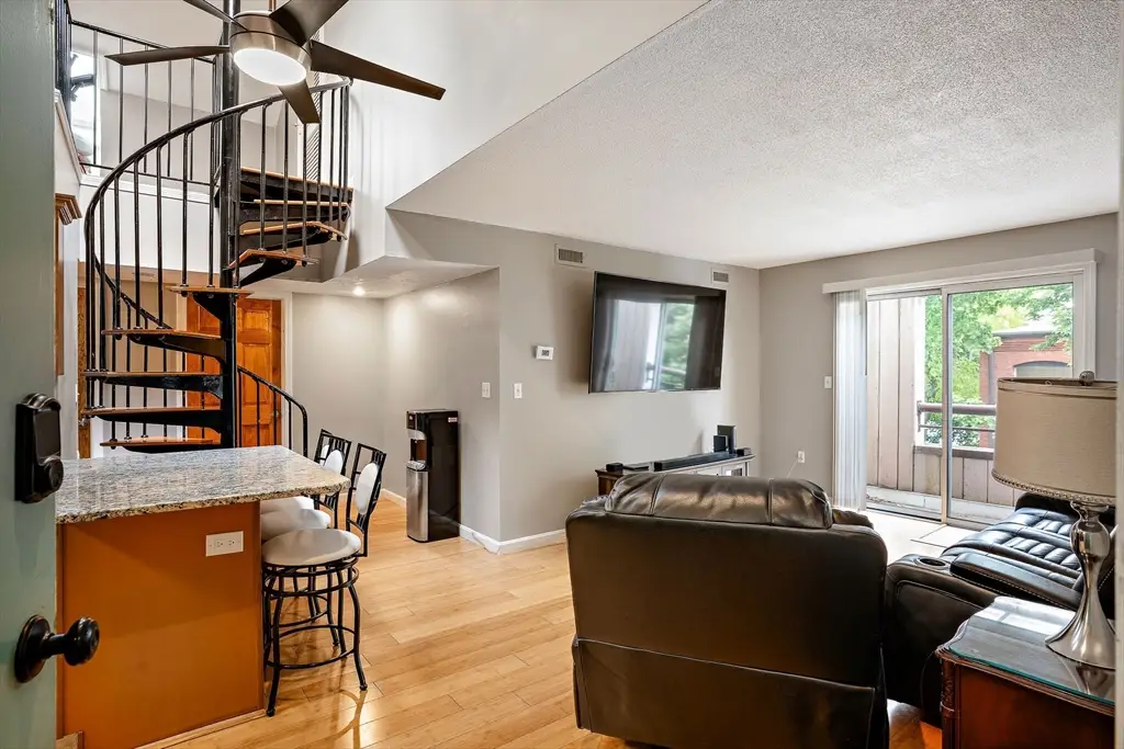 21 Margin St #34, Lynn, MA 01905 - #1