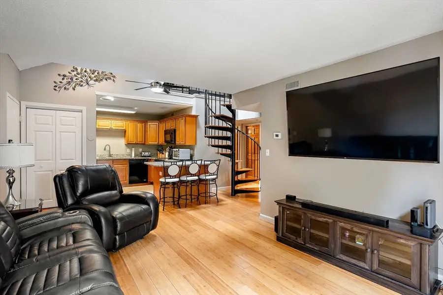 21 Margin St #34, Lynn, MA 01905 - #3