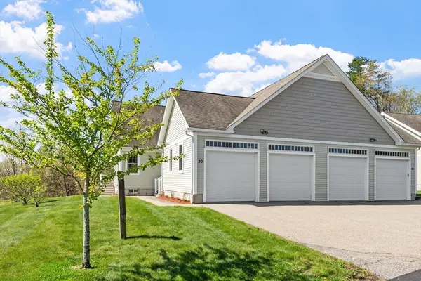 20 Victoria Dr #20, Leicester, MA 01542