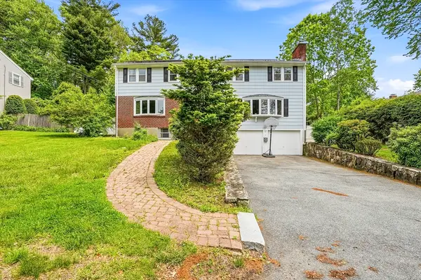 57 Lanewood Ave, Framingham, MA 01701