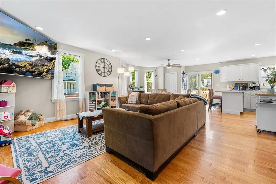 19 Laconia Ave, Saugus, MA 01906 - #2