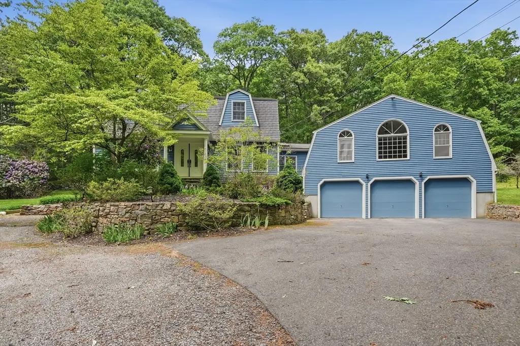 74 High Street, Upton, MA 01568 - #1
