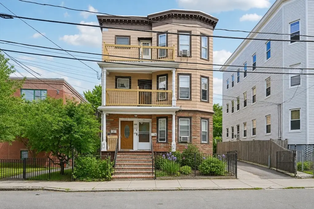 152-154 Glen St, Somerville, MA 02145 - #1